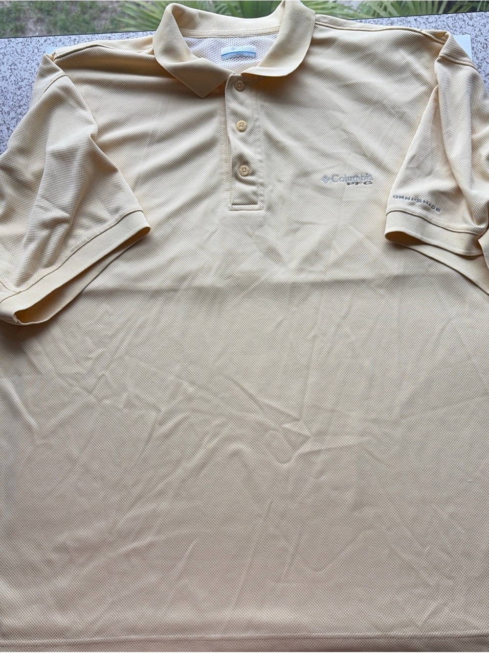 Columbia Men’s Short Sleeve Polo — Pale Yellow